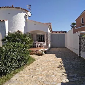xalet-amb-jardi.catalonia-hotels.com/